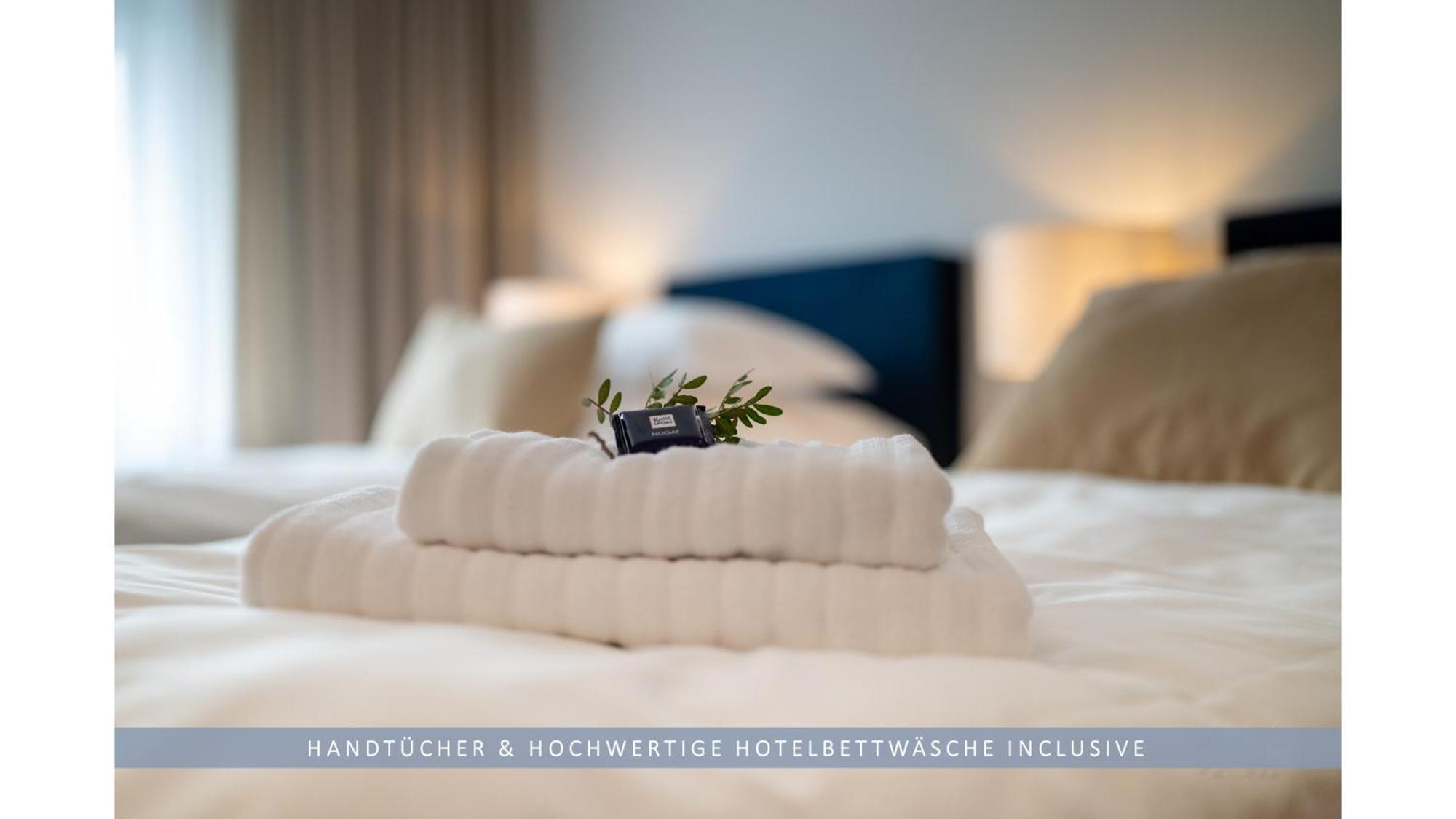 Apartment Leinetal - Bester Schlafkomfort In Hochwertiger Hotelbettwaesche, 3 Zimmer - Grosse Kueche, Duschbad & Parkplatz Northeim Kültér fotó